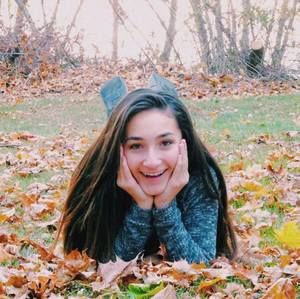 Meet your Posher, Kaitlynn